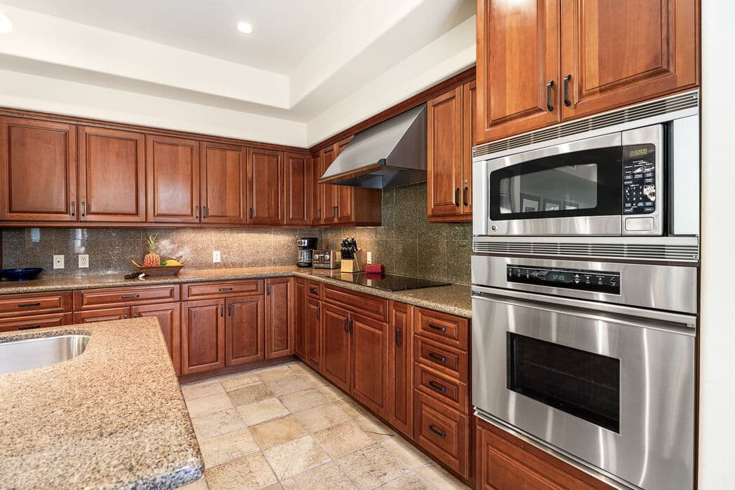 Condo in Puako · ★4.33 · 3 bedrooms · 4 beds · 3.5 baths - Photo 3