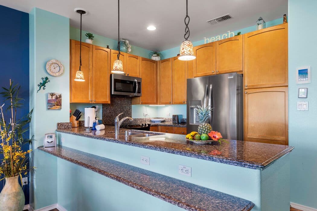 Townhouse in Waikoloa Village · ★4.5 · 2 bedrooms · 3 beds · 2.5 baths - Photo 2