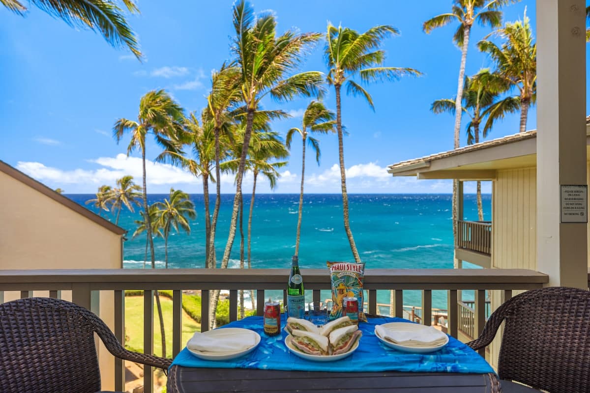 Condo in Koloa · ★4.61 · 2 bedrooms · 2 beds · 2 baths - Photo 1