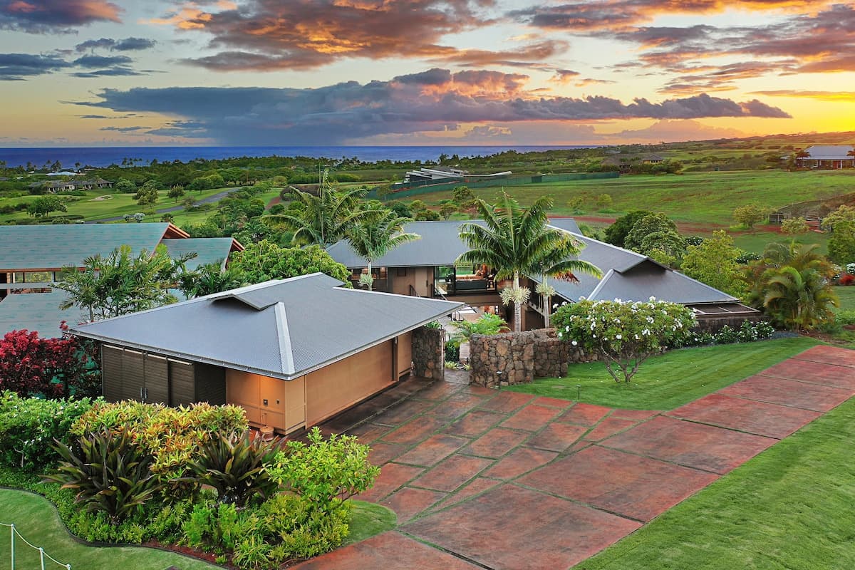 Home in Koloa · ★4.88 · 4 bedrooms · 4 beds · 4.5 baths - Photo 3