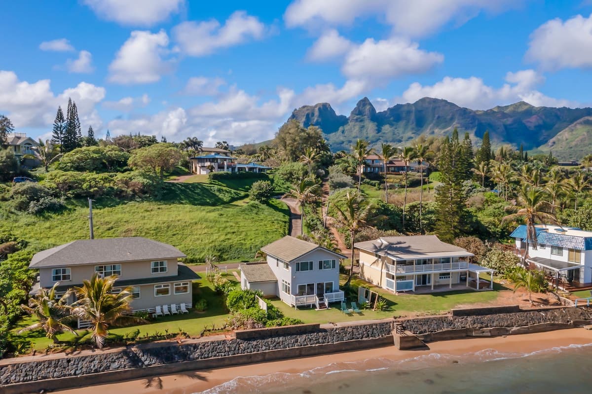 Home in Anahola · ★4.9 · 2 bedrooms · 3 beds · 2 baths - Photo 1