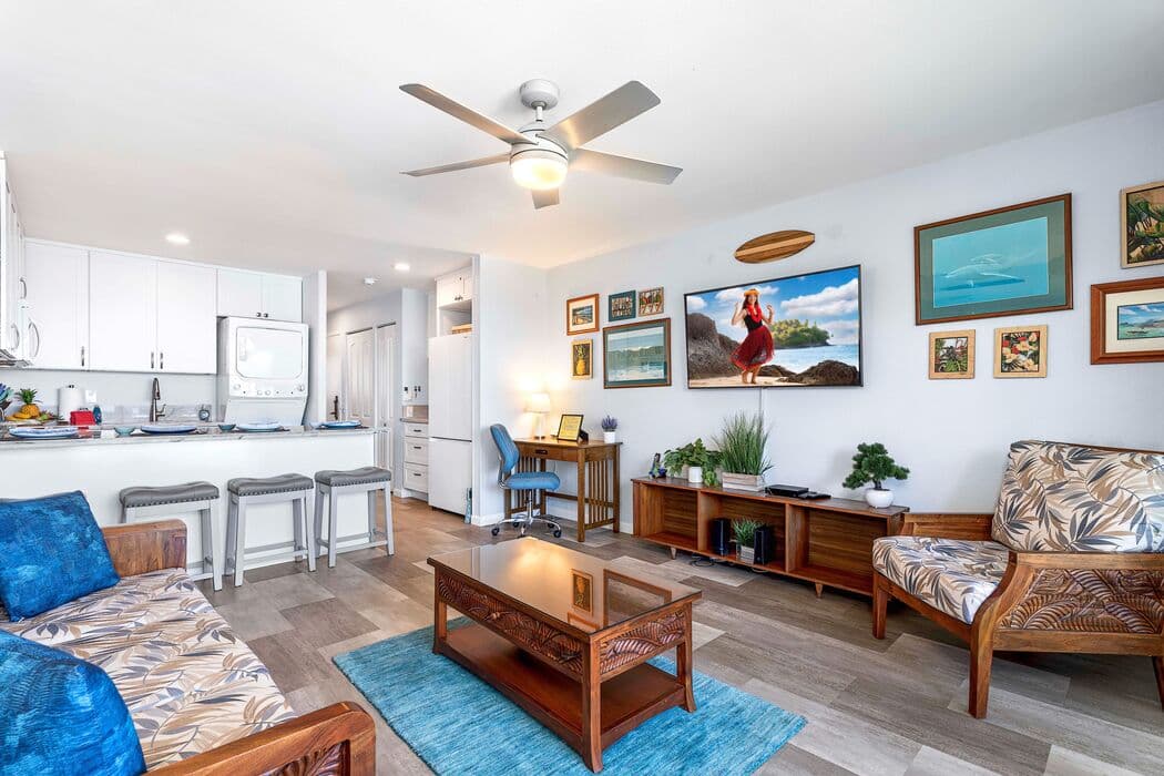 Condo in Kailua-Kona · ★4.67 · 1 bedroom · 2 beds · 1 bath - Photo 4