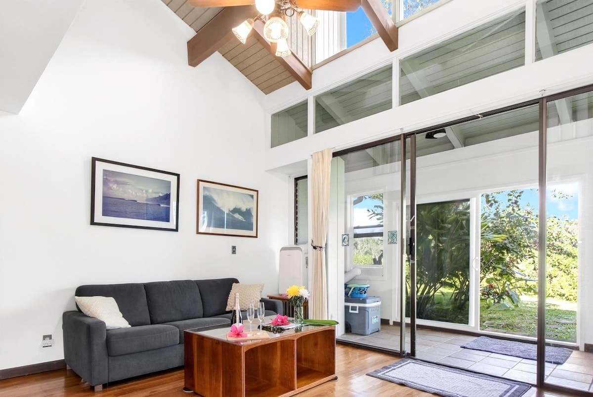 Condo in Kahuku · ★4.53 · 2 bedrooms · 3 beds · 1 private bath - Photo 5