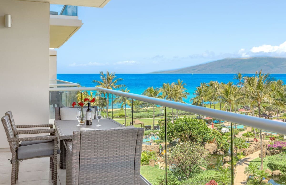 Condo in Lahaina · ★4.93 · 2 bedrooms · 3 beds · 2 baths - Photo 1