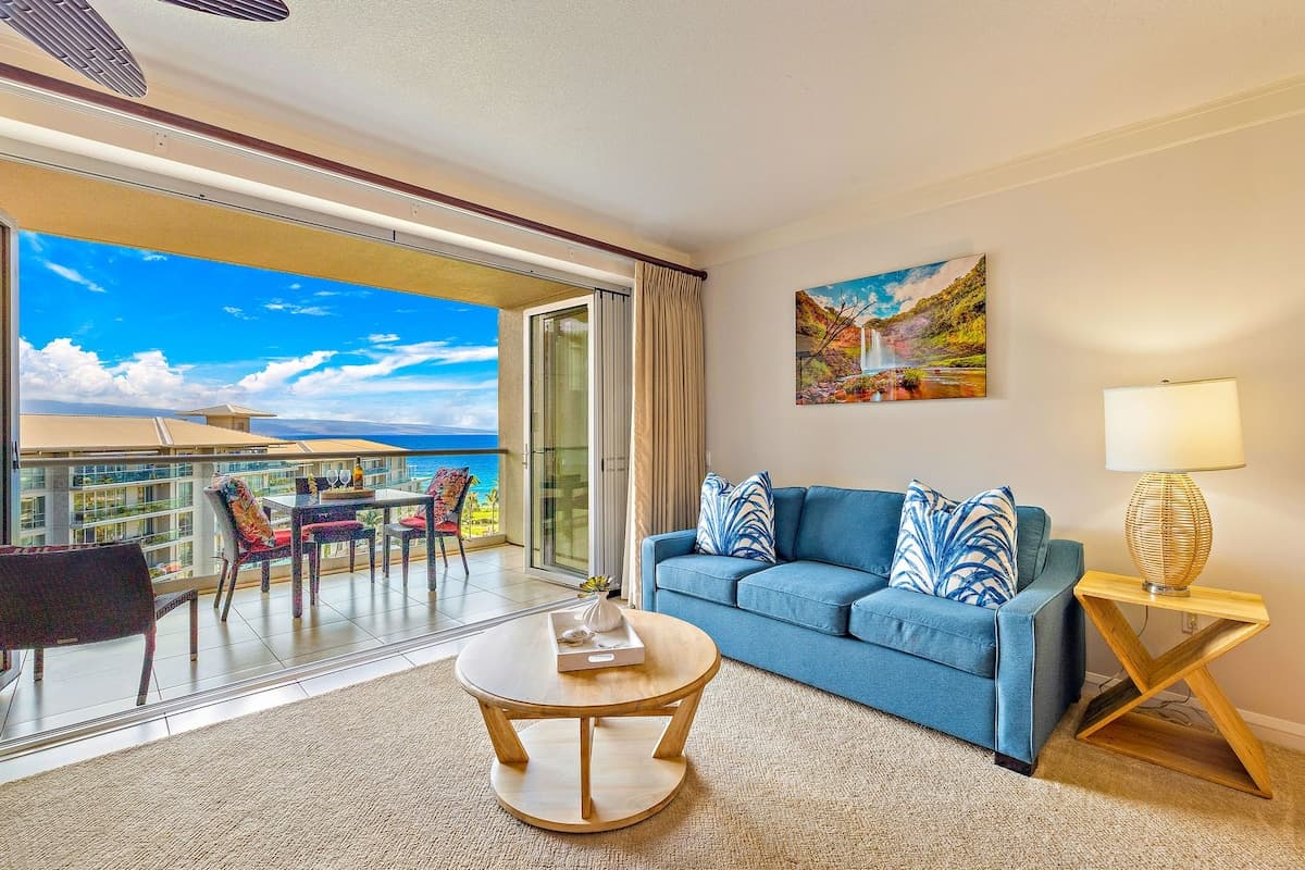 Condo in Lahaina · ★5.0 · Studio · 2 beds · 1 bath - Photo 3