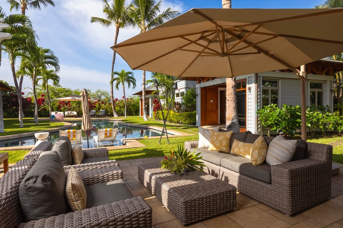 Home in Waimea · ★5.0 · 3 bedrooms · 4 beds · 3.5 baths - Photo 3