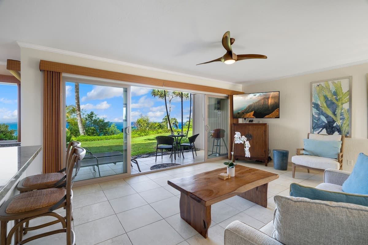 Condo in Princeville · ★4.94 · 1 bedroom · 1 bed · 1 bath - Photo 2