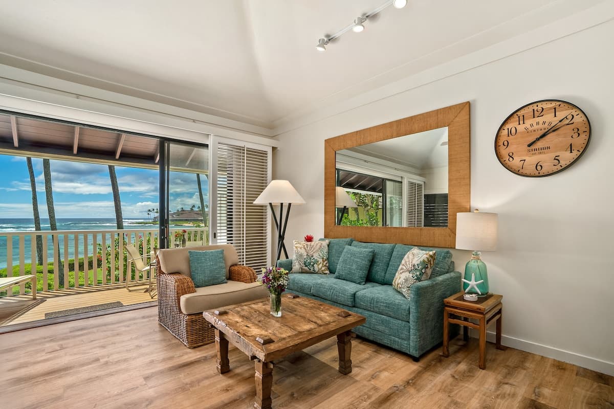 KP9 Beachfront Ocean View | AC • Pool • Modern - Photo 3