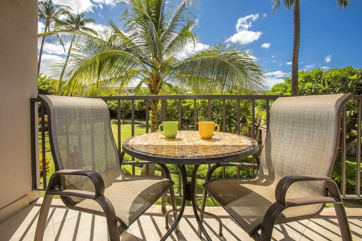 Condo in Kihei · ★4.85 · 1 bedroom · 2 beds · 1 bath - Photo 5
