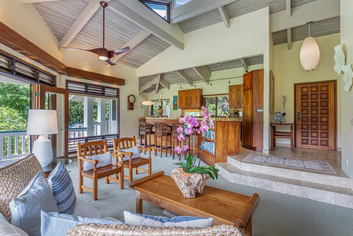 Home in Hanalei · ★4.9 · 3 bedrooms · 6 beds · 3 baths - Photo 1