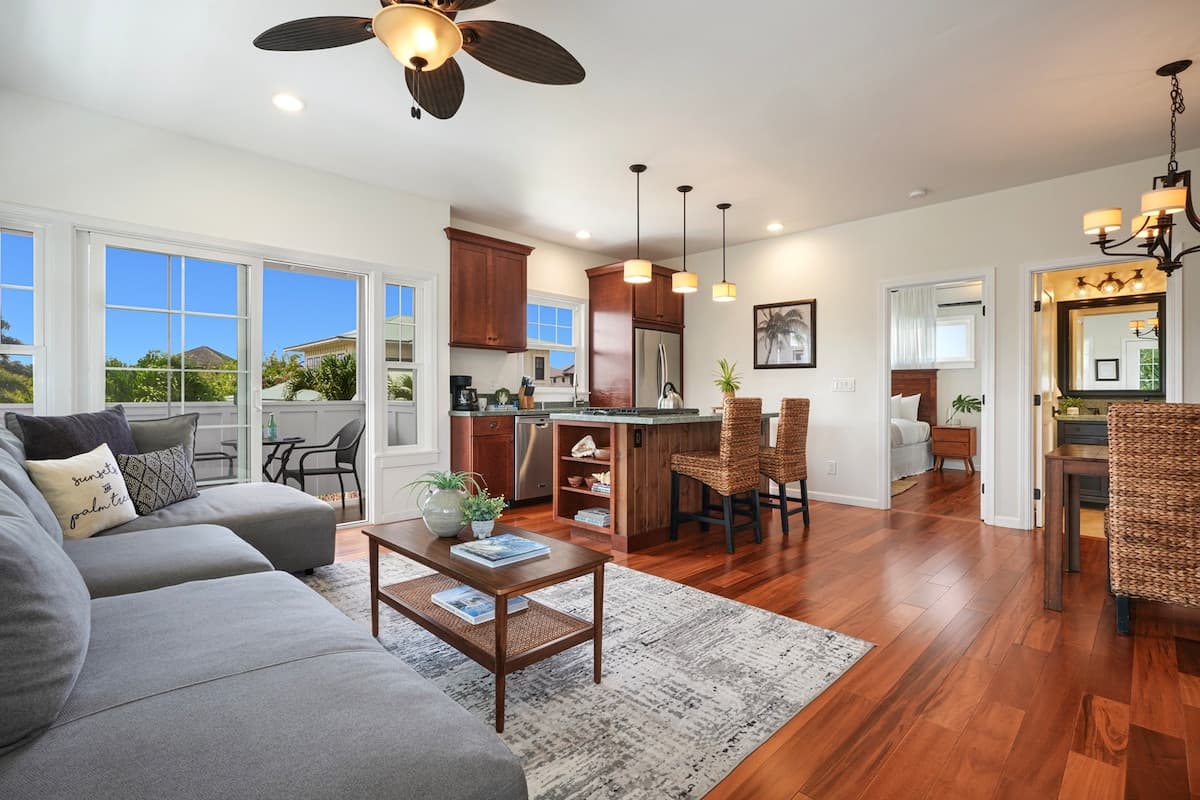Newly Upgraded Modern Cottage in Poipu with A/C - Photo 2