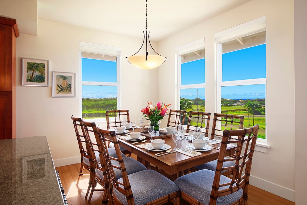 Townhouse in Koloa · ★4.95 · 4 bedrooms · 7 beds · 3.5 shared baths - Photo 3