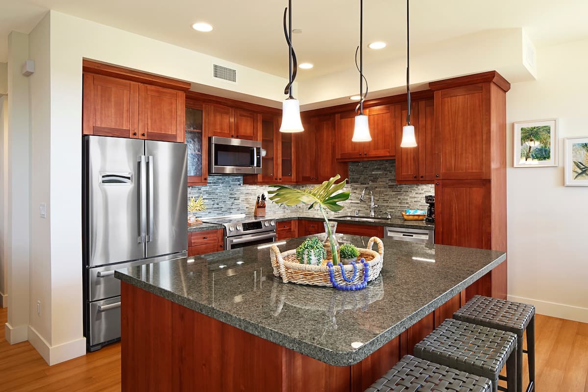 Townhouse in Koloa · ★4.95 · 4 bedrooms · 7 beds · 3.5 shared baths - Photo 4