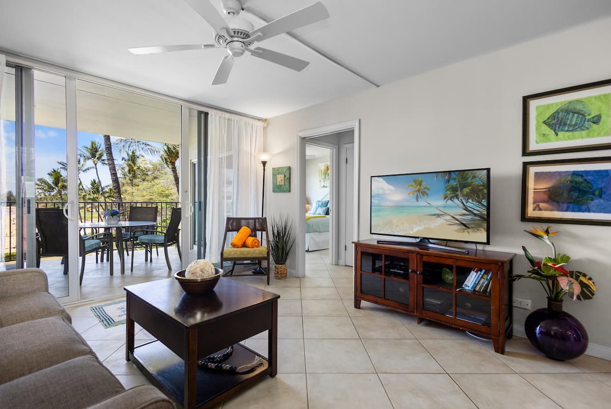 Condo in Kihei · ★4.96 · 2 bedrooms · 3 beds · 2 baths - Photo 4