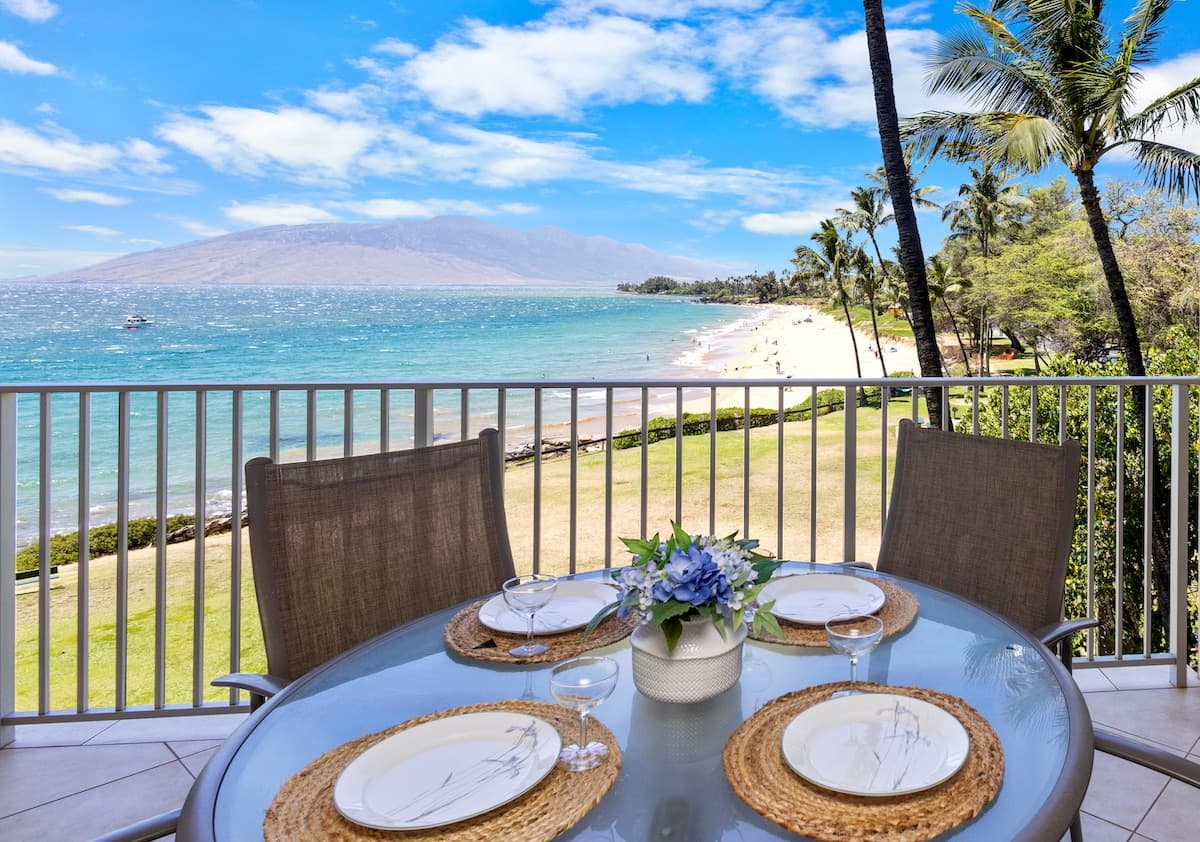 Condo in Kihei · ★4.96 · 2 bedrooms · 3 beds · 2 baths - Photo 1