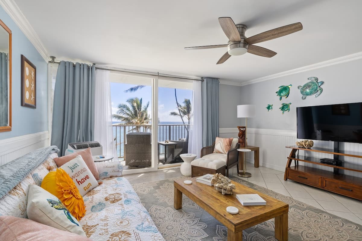 Condo in Hauula · ★4.83 · 1 bedroom · 2 beds · 1 private bath - Photo 2