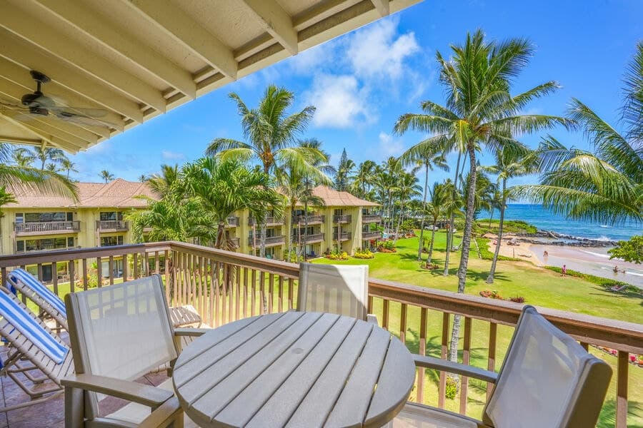 Condo in Kapaa · ★4.86 · 2 bedrooms · 2 beds · 2 baths - Photo 3