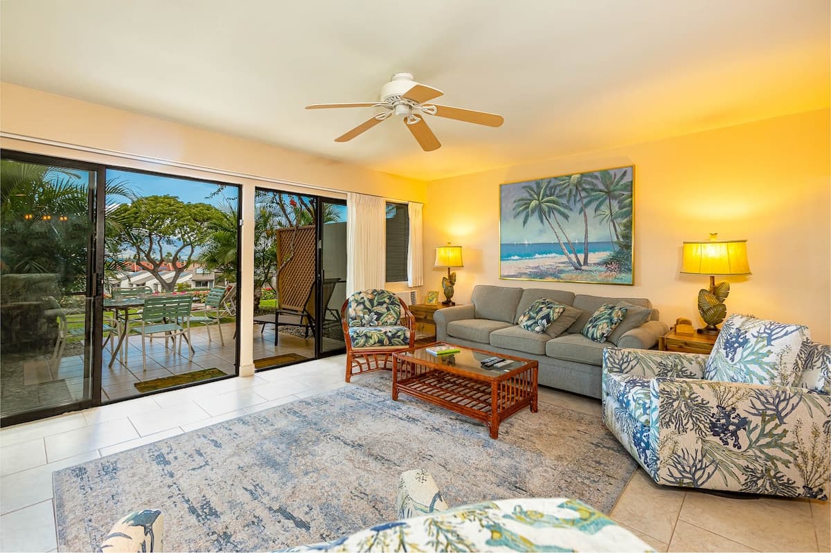 Condo in Kihei · ★5.0 · 1 bedroom · 2 beds · 2 private baths - Photo 2