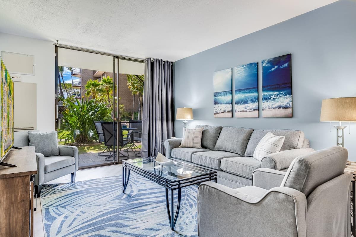 Condo in Kihei · ★4.75 · 1 bedroom · 2 beds · 1 shared bath - Photo 1