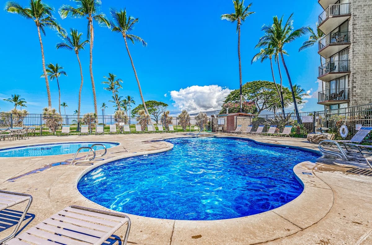 Condo in Kihei · ★4.58 · 1 bedroom · 2 beds · 1 shared bath - Photo 5