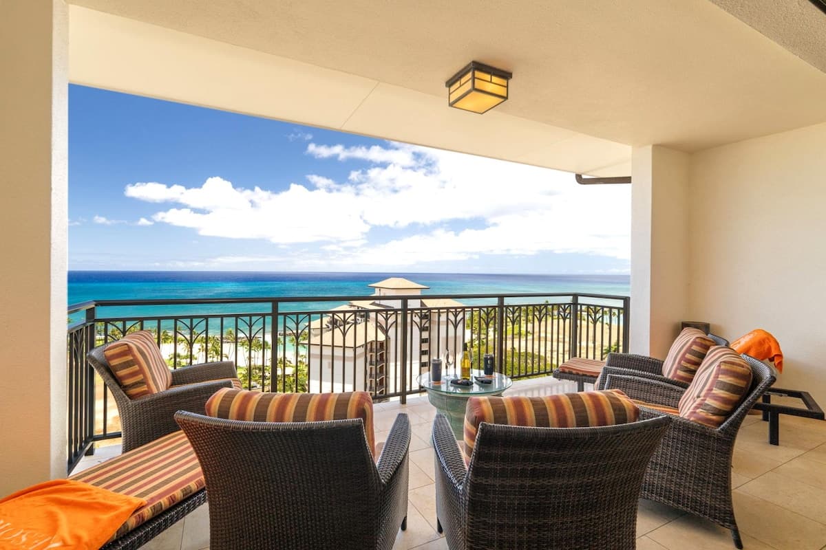 Condo in Kapolei · ★4.89 · 2 bedrooms · 3 beds · 2 private baths - Photo 1