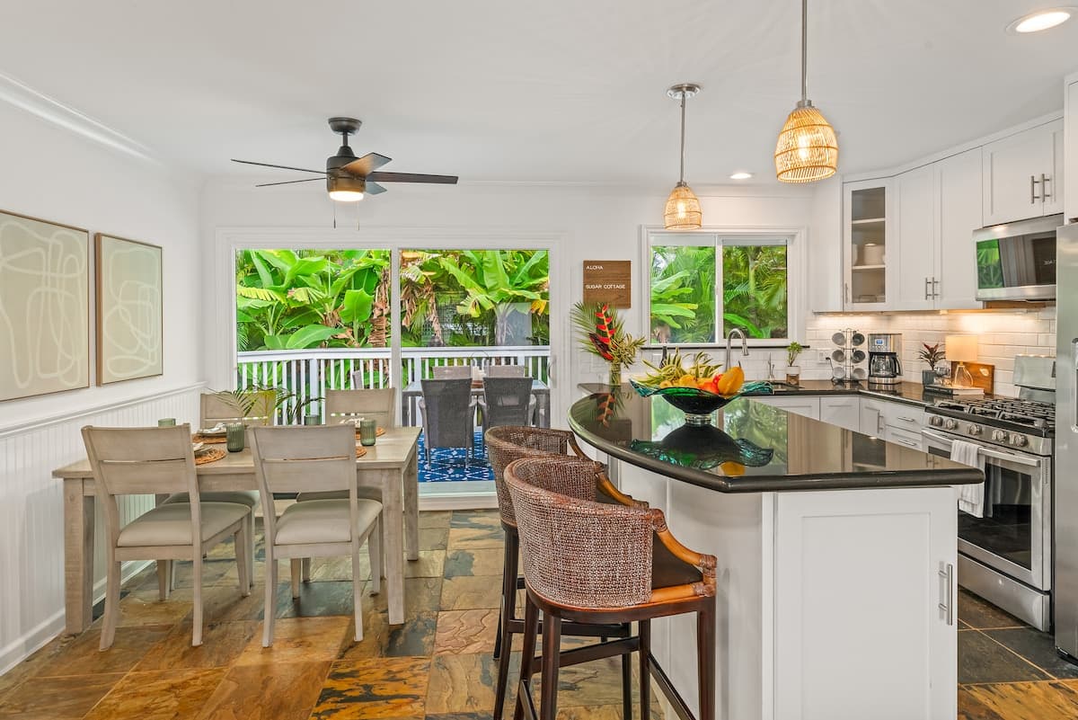 Sugar Cottage by Alekona Kauai 2BR Cottage w AC - Photo 3