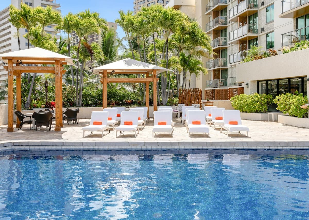 Luana Waikiki Hotel & Suites, Partial ocean vie... - Photo 1