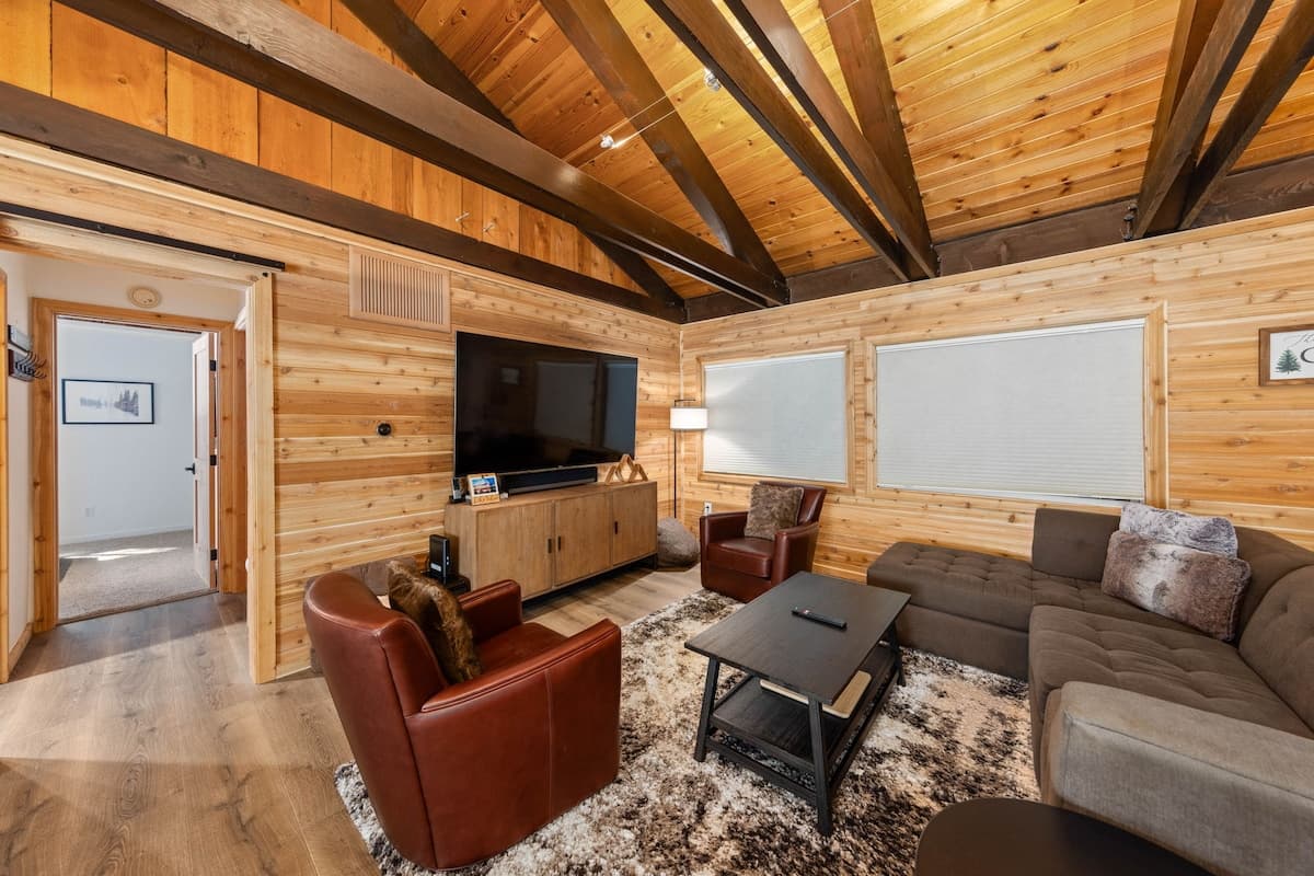 Cozy Cabin Near Homewood Ski & Chambers Landing - Photo 4