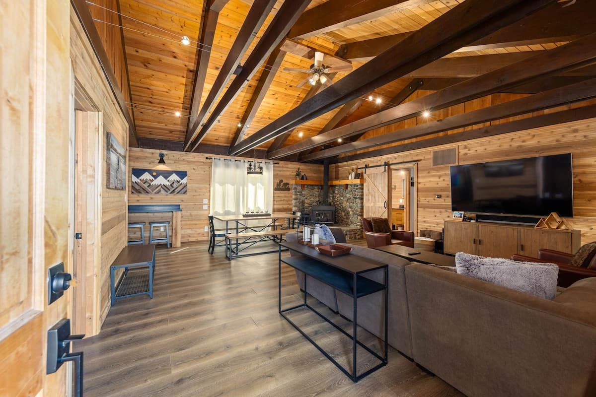 Cozy Cabin Near Homewood Ski & Chambers Landing - Photo 2