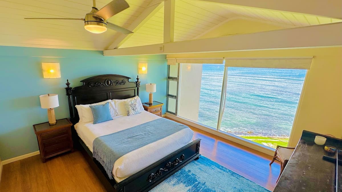 Condo in Wailuku · ★5.0 · 2 bedrooms · 3 beds · 2 baths - Photo 4