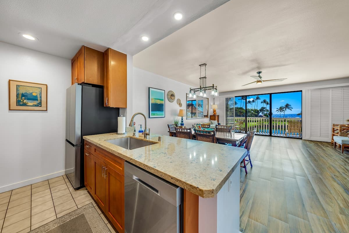 KP212 Ocean View | AC•Pool•Gym | Two Lanais - Photo 1
