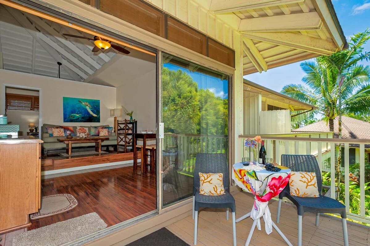 Home in Princeville · ★4.74 · Studio · 1 bed · 1 private bath - Photo 2