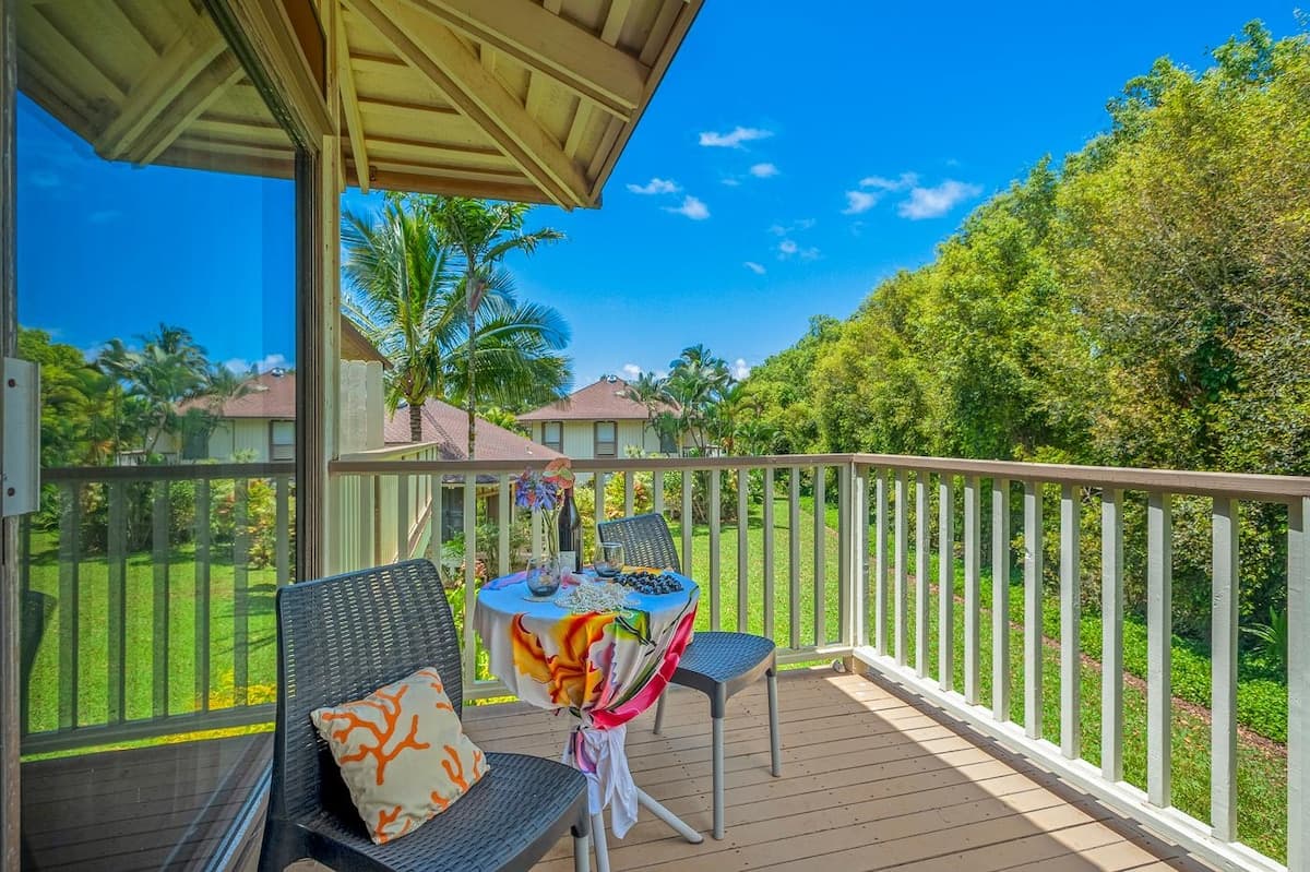 Home in Princeville · ★4.74 · Studio · 1 bed · 1 private bath - Photo 1