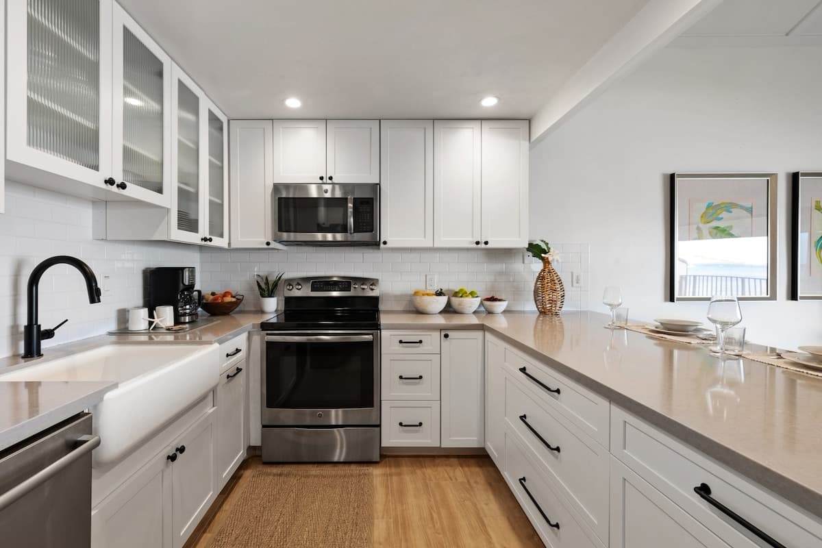 Condo in Kihei · ★4.97 · 2 bedrooms · 4 beds · 2 baths - Photo 3