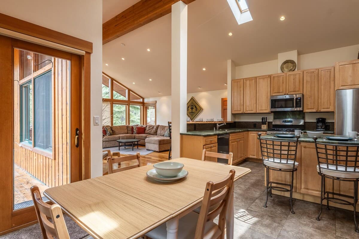 Creekside Lodge with Pool Table & Mountain Views - Photo 4