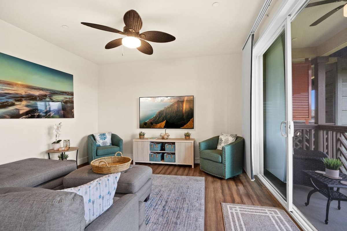 Townhouse in Koloa · ★5.0 · 2 bedrooms · 3 beds · 2 baths - Photo 2