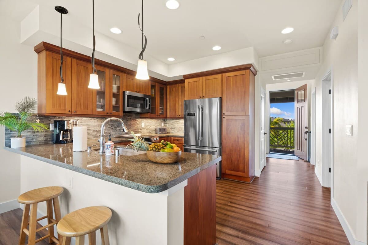 Townhouse in Koloa · ★5.0 · 2 bedrooms · 3 beds · 2 baths - Photo 4