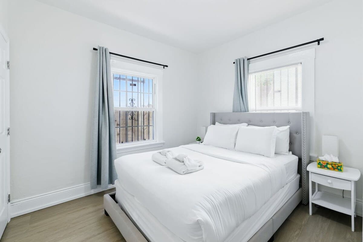 Oakland 4BR Retreat Near Dining & Transit - Photo 3