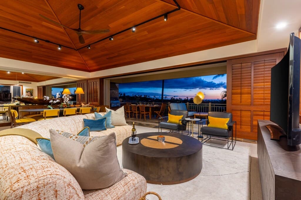 Villa in Kailua-Kona · ★5.0 · 3 bedrooms · 3 beds · 3 baths - Photo 2