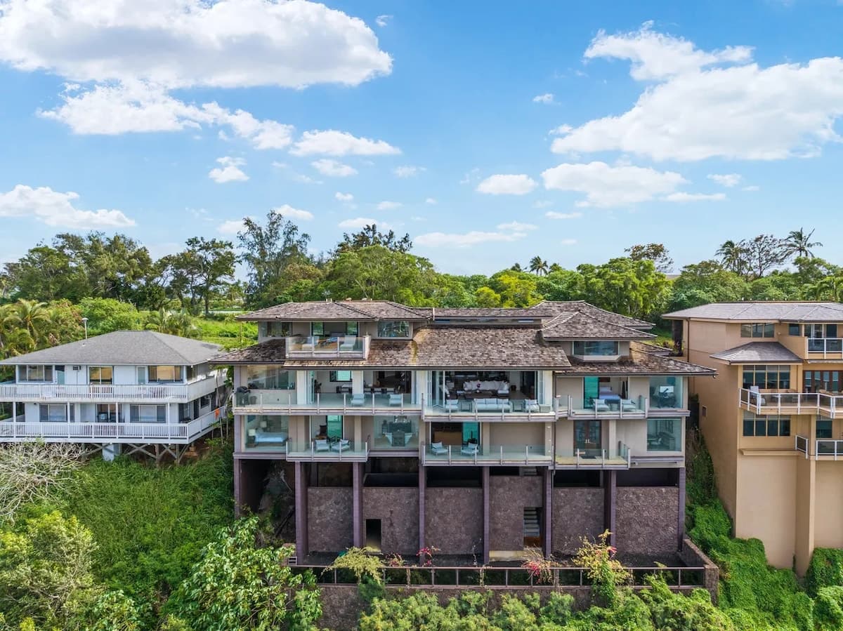 Oceanview Estate + Beach Access, Pali Kai Palace - Photo 2
