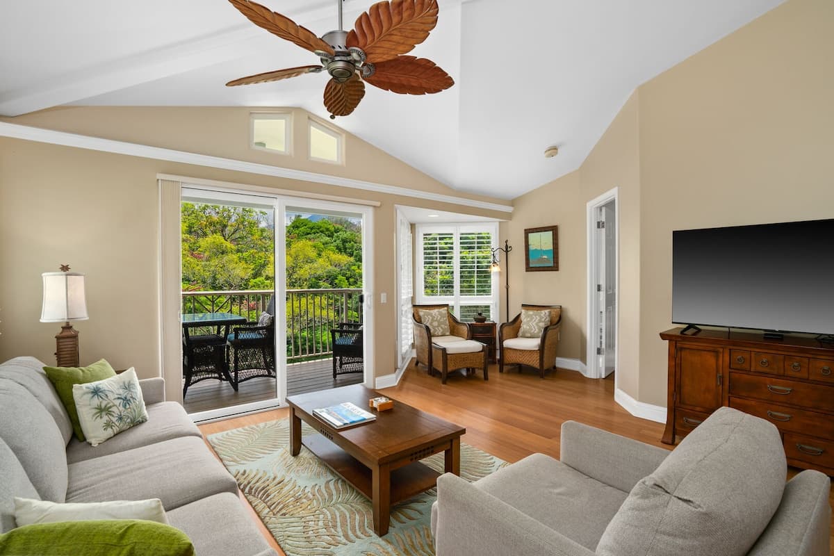 Condo in Princeville · ★5.0 · 3 bedrooms · 3 beds · 3 private baths - Photo 1