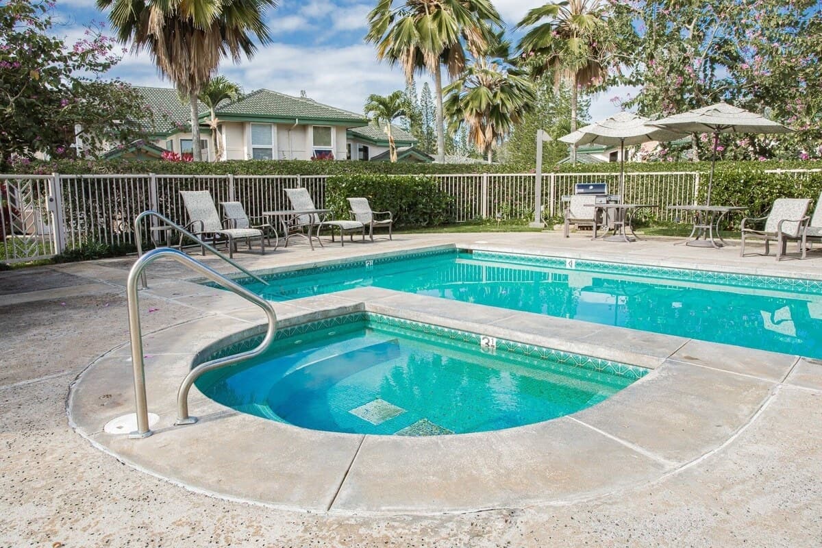 Condo in Princeville · ★5.0 · 3 bedrooms · 3 beds · 3 private baths - Photo 2