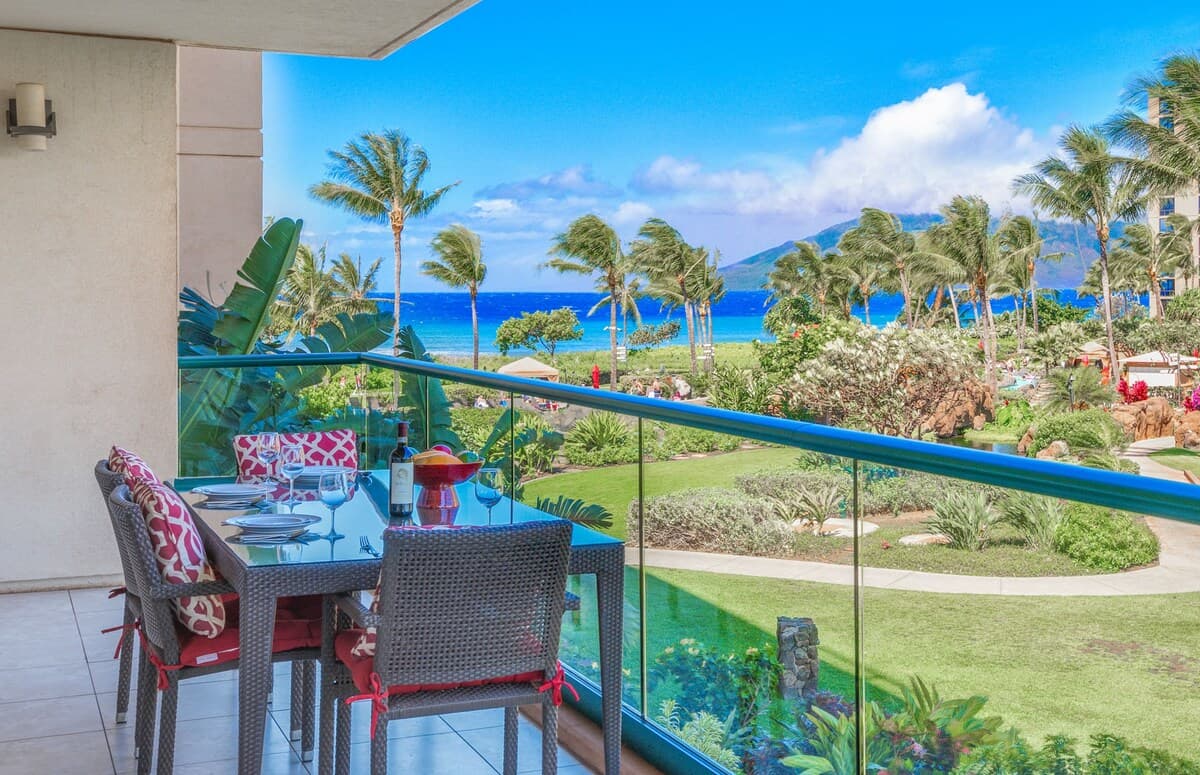 Condo in Lahaina · ★4.95 · 2 bedrooms · 3 beds · 2 baths - Photo 1