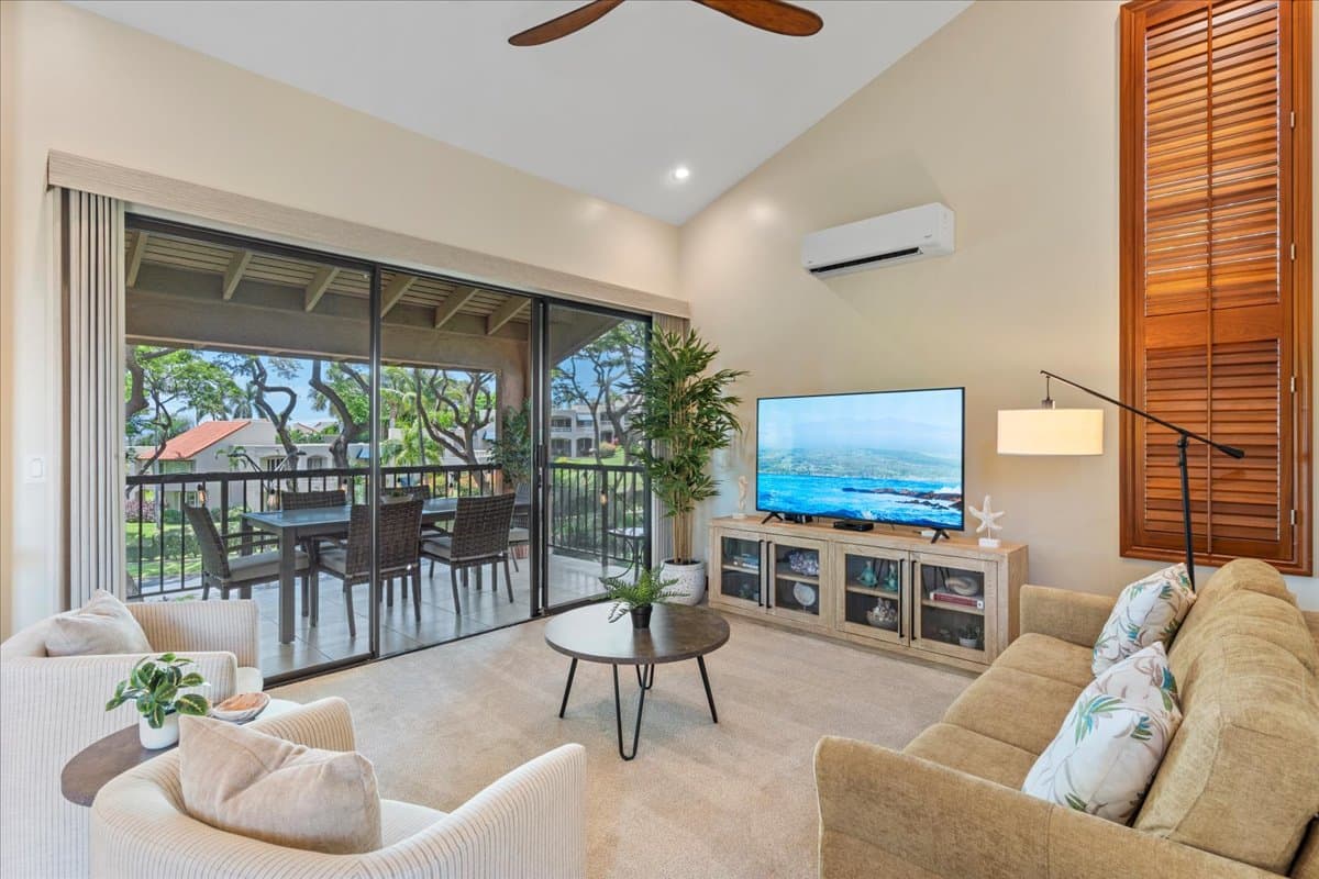 Condo in Kihei · ★4.9 · 1 bedroom · 3 beds · 2 baths - Photo 2