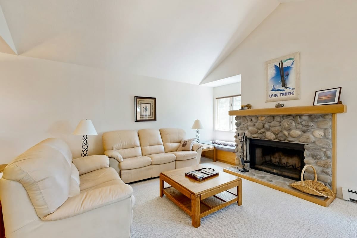 Townhouse in Incline Village · ★4.11 · 2 bedrooms · 2 beds · 2 private baths - Photo 1