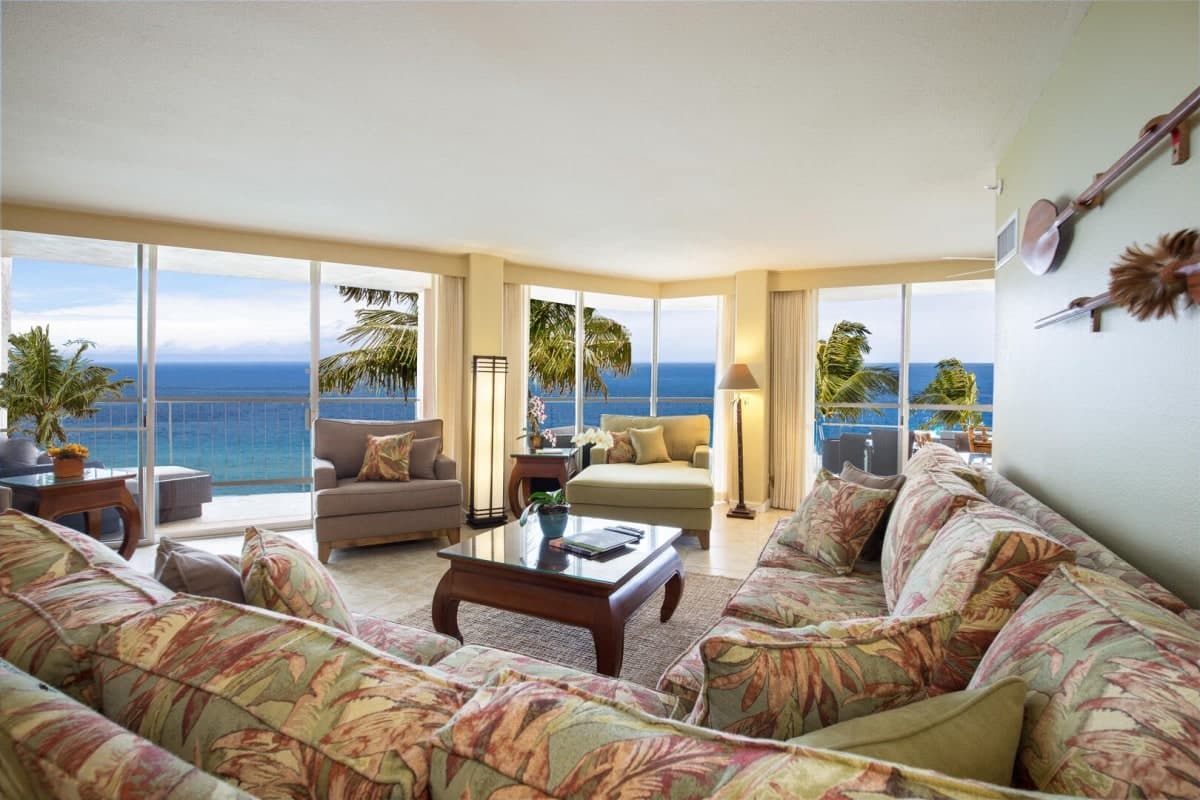 Condo in Lahaina · ★4.5 · 2 bedrooms · 3 beds · 2.5 baths - Photo 5