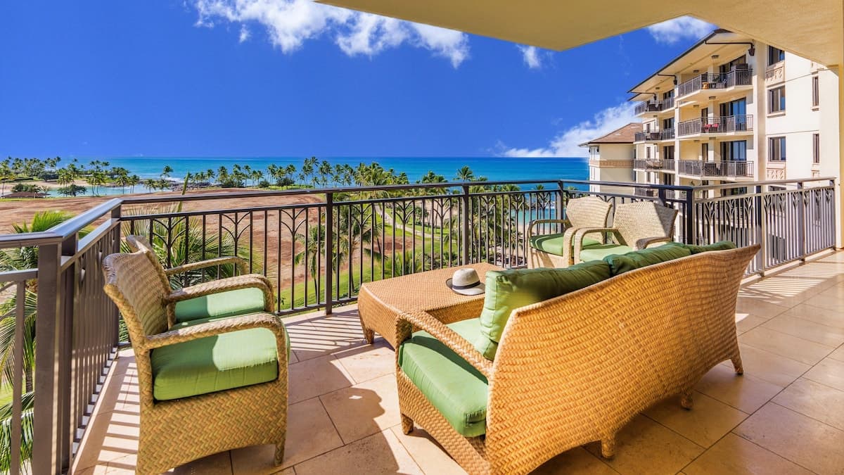 Villa in Kapolei · ★5.0 · 3 bedrooms · 5 beds · 3 shared baths - Photo 2