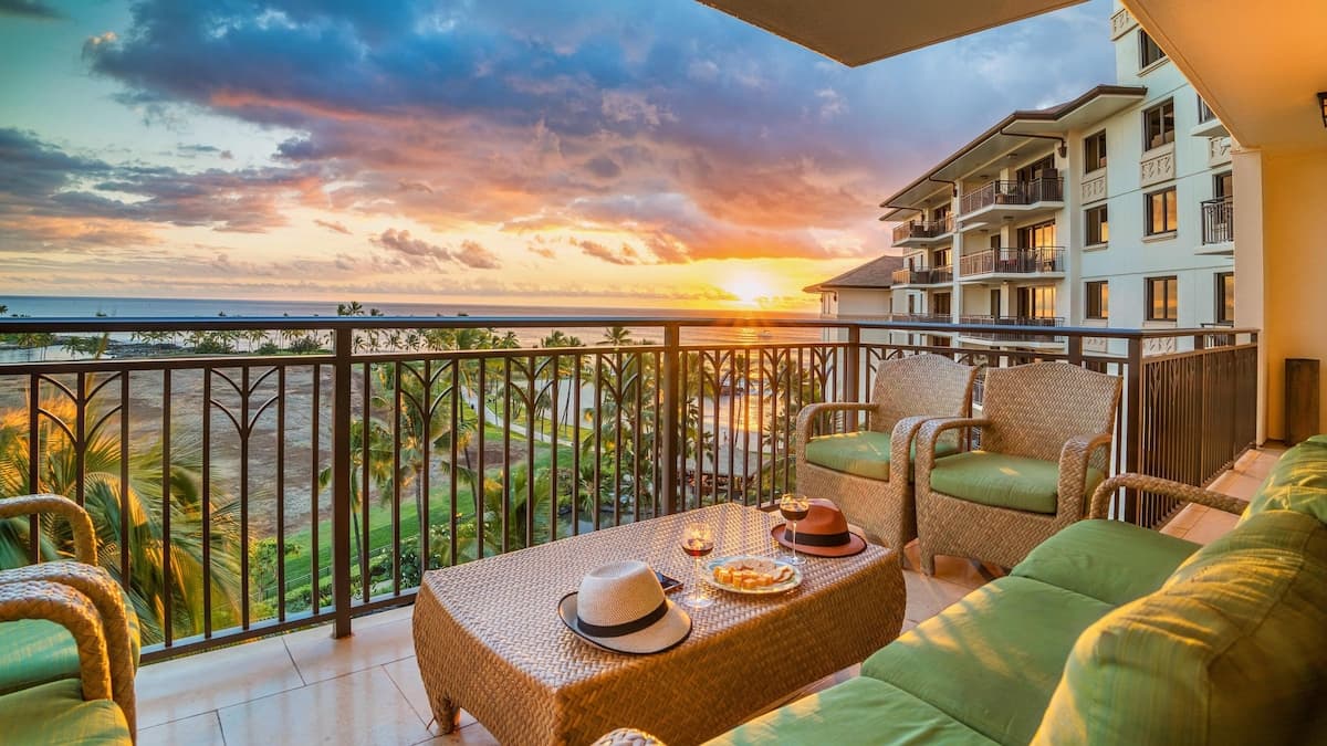 Villa in Kapolei · ★5.0 · 3 bedrooms · 5 beds · 3 shared baths - Photo 1