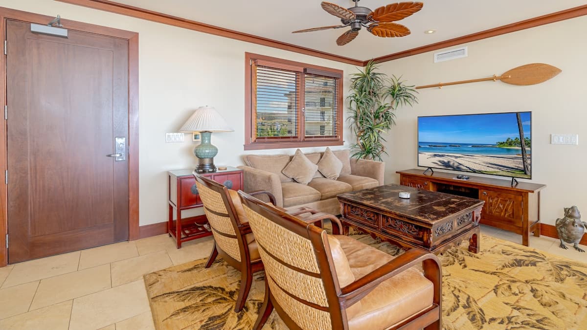 Villa in Kapolei · ★5.0 · 3 bedrooms · 5 beds · 3 shared baths - Photo 5