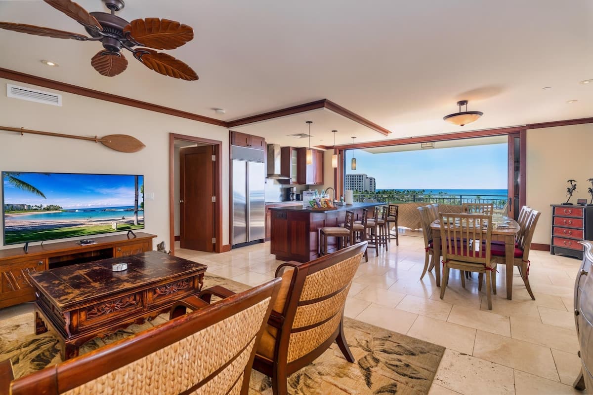 Villa in Kapolei · ★5.0 · 3 bedrooms · 5 beds · 3 shared baths - Photo 4